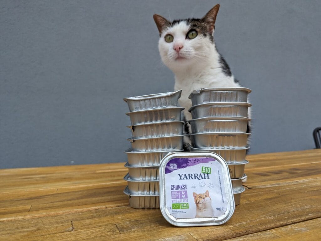 Yarrah Bio Katzenfutter